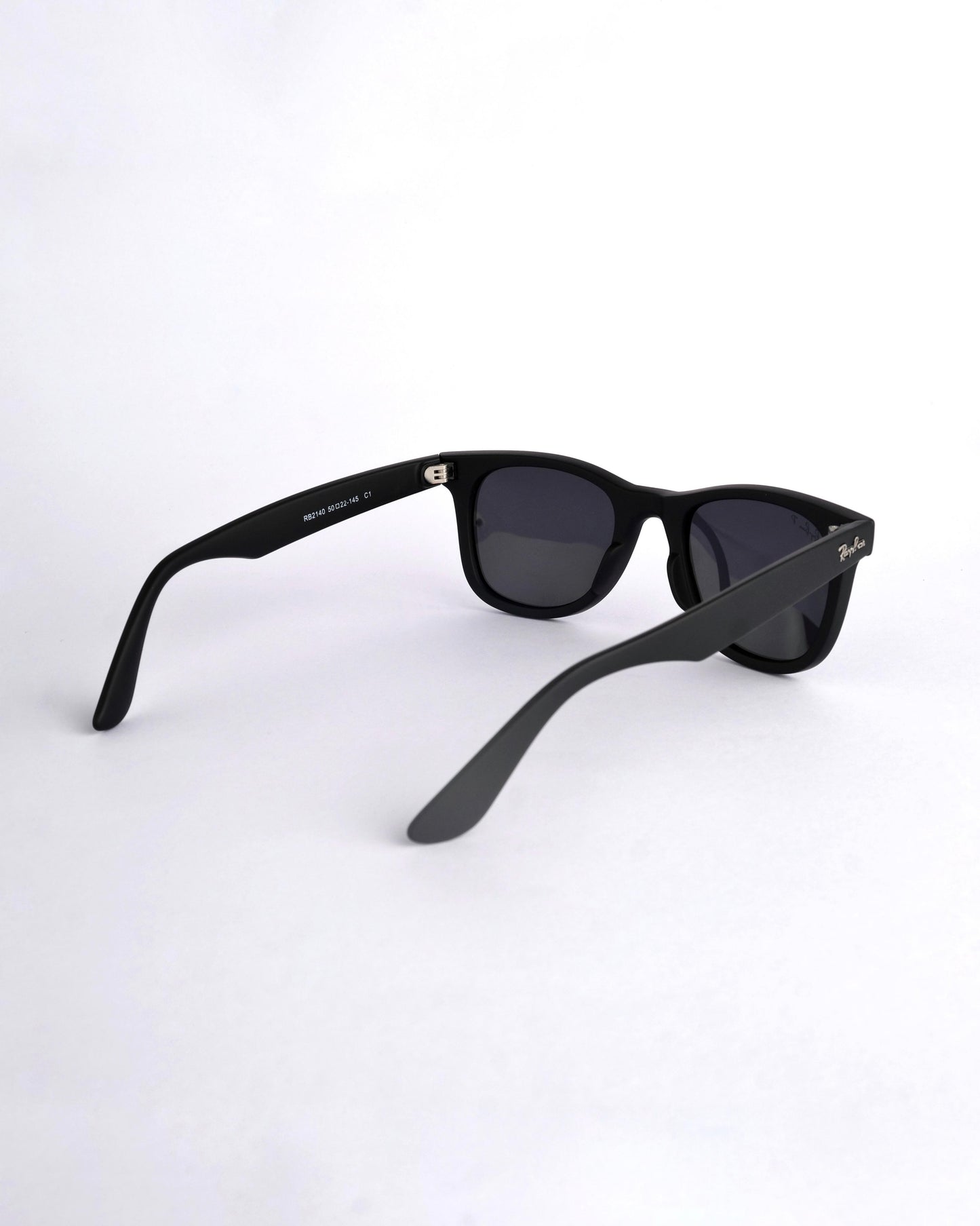 Branded  black wayfarer sunglass  s663